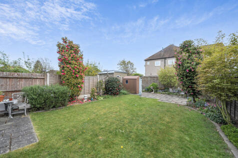 Rear garden angle 2