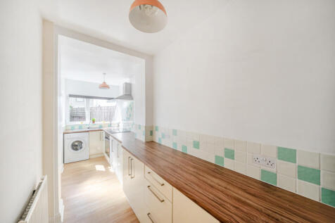 1335409-17-6890c3...