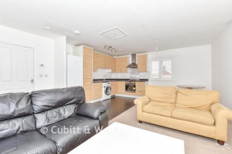 Lounge/Kitchen/Dining