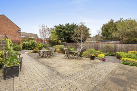 30 Peel Lodge, SL7 3FH (LOW RES)-7