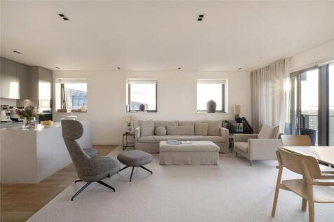 Kitchen/Reception
