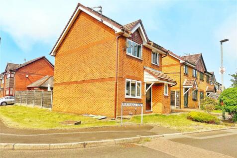 Situated at the heart of a quiet development in Droylsden, this three bedroom detached property is ideal for expanding families. EPC: B