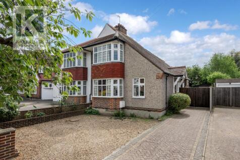 Briarwood Road, Stoneleigh - KT17 2LX