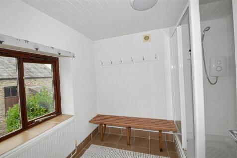 Changing Shower Room