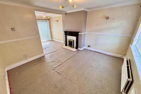 Open Plan Living and Dining Room