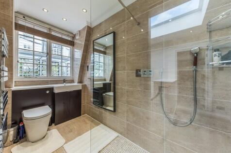 2nd bathroom - Co...