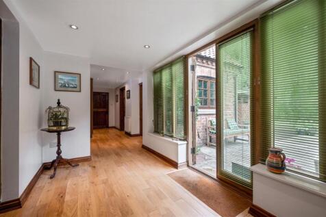 Spindlecroft WEB PH-48.jpg