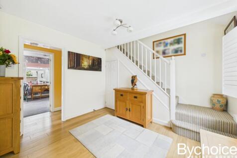 CAM05454G0-PR0045-STILL007