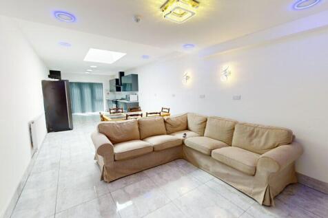 5 Bedroom House in B29 7DW