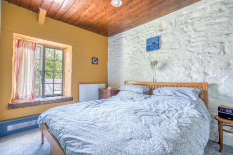 Bedroom 3, Main house