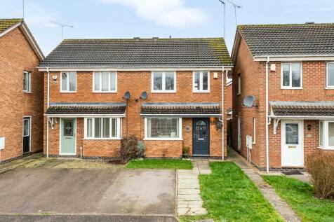 62 Stratfield Way, Kettering-1.jpg