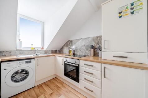 1380368-8-69132f7a3c413