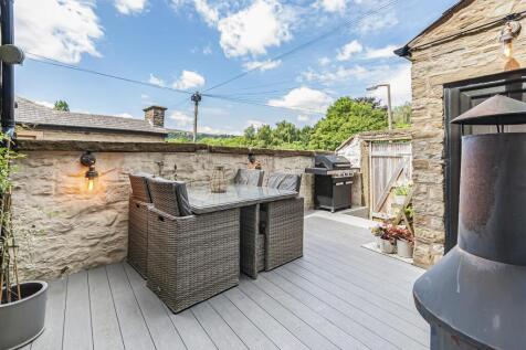 Rear Courtyard