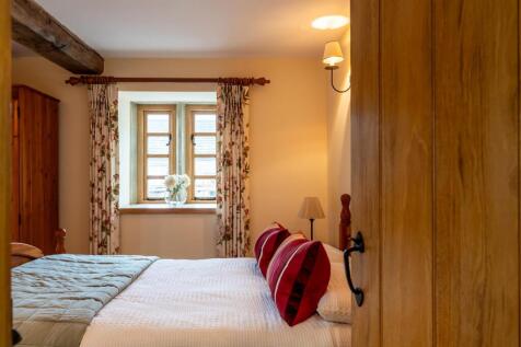 5 bed, 4 bath Semi-Detached in Sheffield - Photo 36