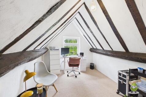 Loft room 3 - Charlotte Thomasson Ewemove Whitchur