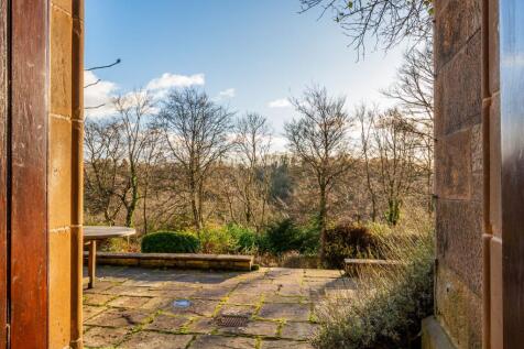 5 bed, 3 bath Detached in Glasgow - Photo 51