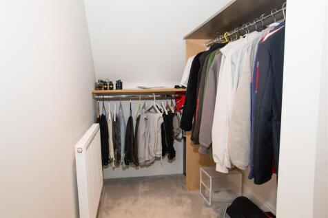 Walk in Wardrobe