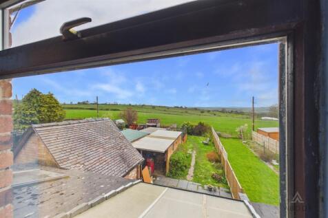 CAM03790G0-PR0157-STILL009.jpg