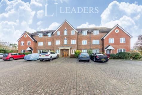 2 Bedroom Flat in GU4 8LP