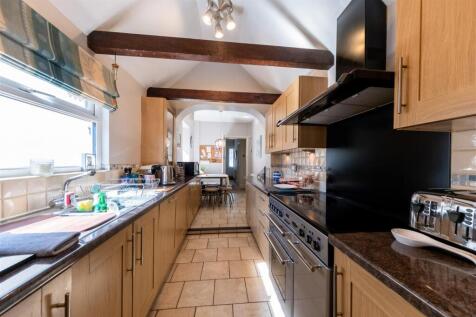 4 Chester Road-003.jpg