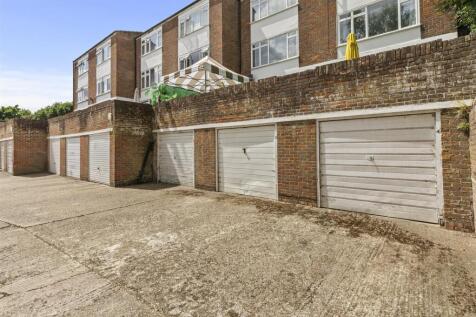 Flat 4 Temple Orchard, Amersham Hill, HP13 6PH-15.