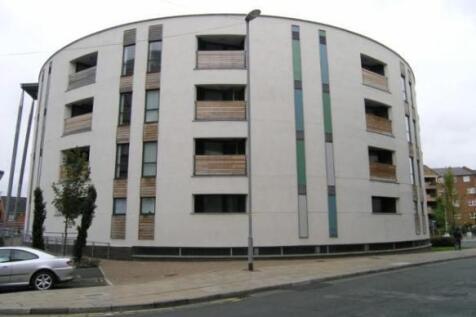 Available 3rd July 2026 First floor, two double bedroom now available in Hulme. The property comprises: open plan living room with balcony, fully fitted kitchen with integrated appliances, two double