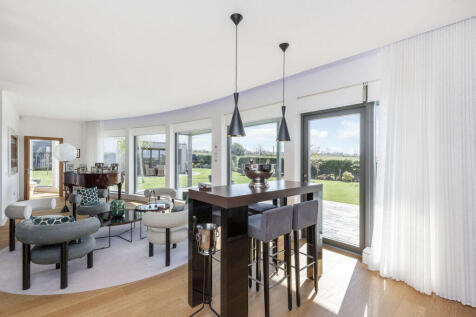 5 bed, 5 bath Detached in Edinburgh - Photo 14