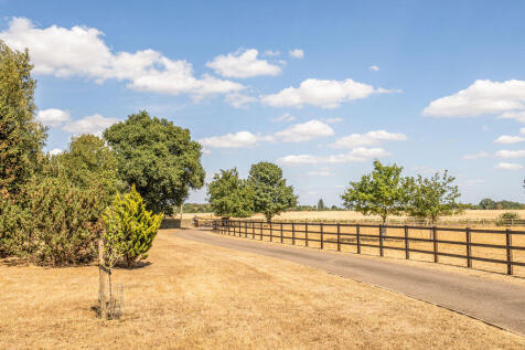 Gated Driveway