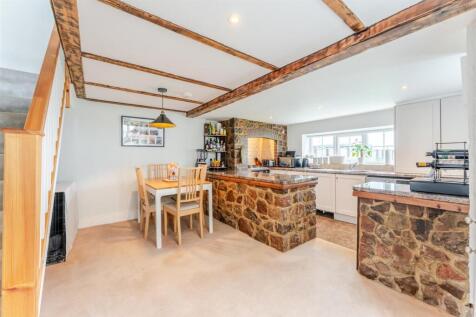 MT 109 Claverhma Road, Claverham, BS49 4LE 11.jpg
