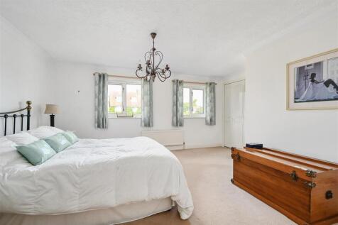 5 HARTFIELD ROAD (10).jpg