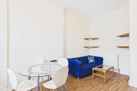 A lovely, bright, and furnished one-bedroom flat in a fantastic Edinburgh location. The property features open-plan living and kitchen area, creating a welcoming living space. Further benefits include