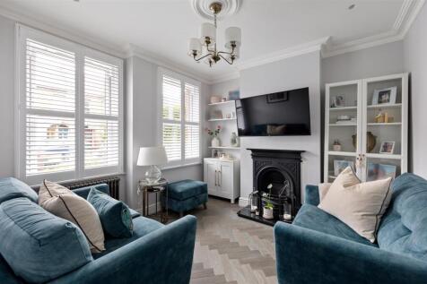 Brettenham Road, E17