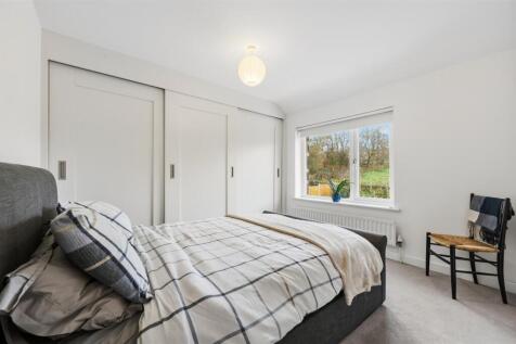 Saxton Mee Flora Dene 0010.jpg