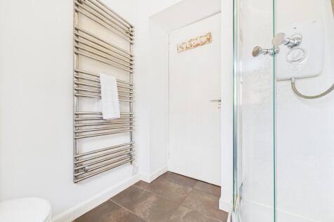 CAM05526G0-PR0005...