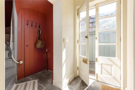10 bed, 6 bath Detached in Edinburgh - Photo 37