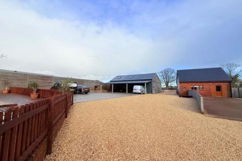 Burts Farm, Car Parking