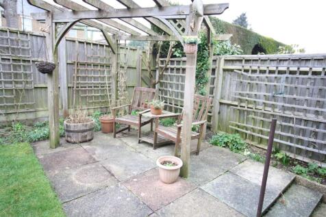 5 Lime rear garden 3.JPG