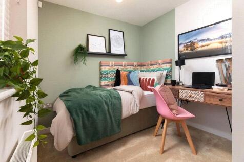Show Apartment