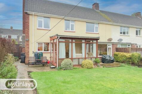 4 Bedroom family home, close to sought-after scho