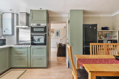 1330670-30-688212...