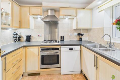 Kitchen James Hillier Ewemove Bexley and Dartford