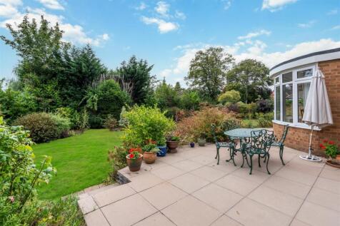 5 Bushwood Drive_11.jpg