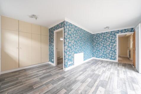 Annexe living dining area