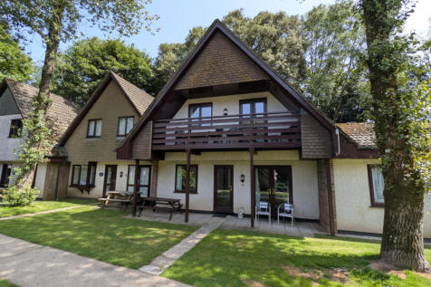 4 Bedroom Mid Terraced House for Sale