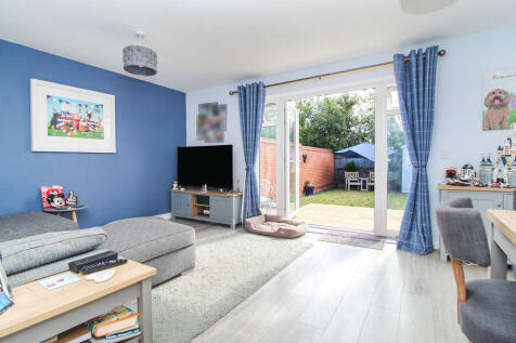 Living Room/Dining Room