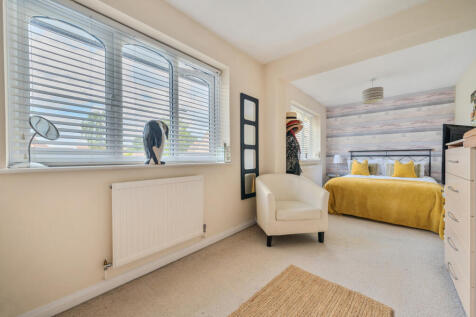 1299368-17-68372e...