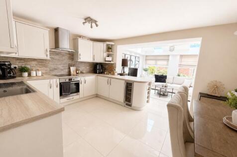 Living Kitchen Dining Room