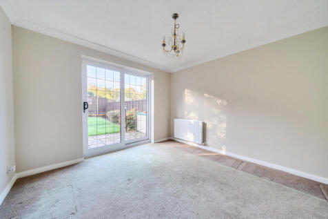 1371401-9-68f8a19...