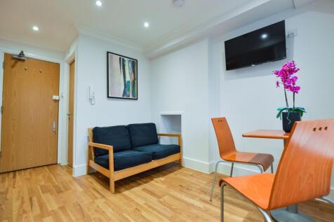 Newly refurbished Top floor one bedroom flat. Furnished. Rent includes heating and water. AVAILABLE 22 AUG 26