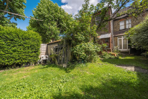 1468290-6-6a28470...